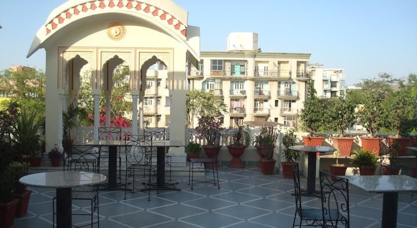 Hotel Exterior