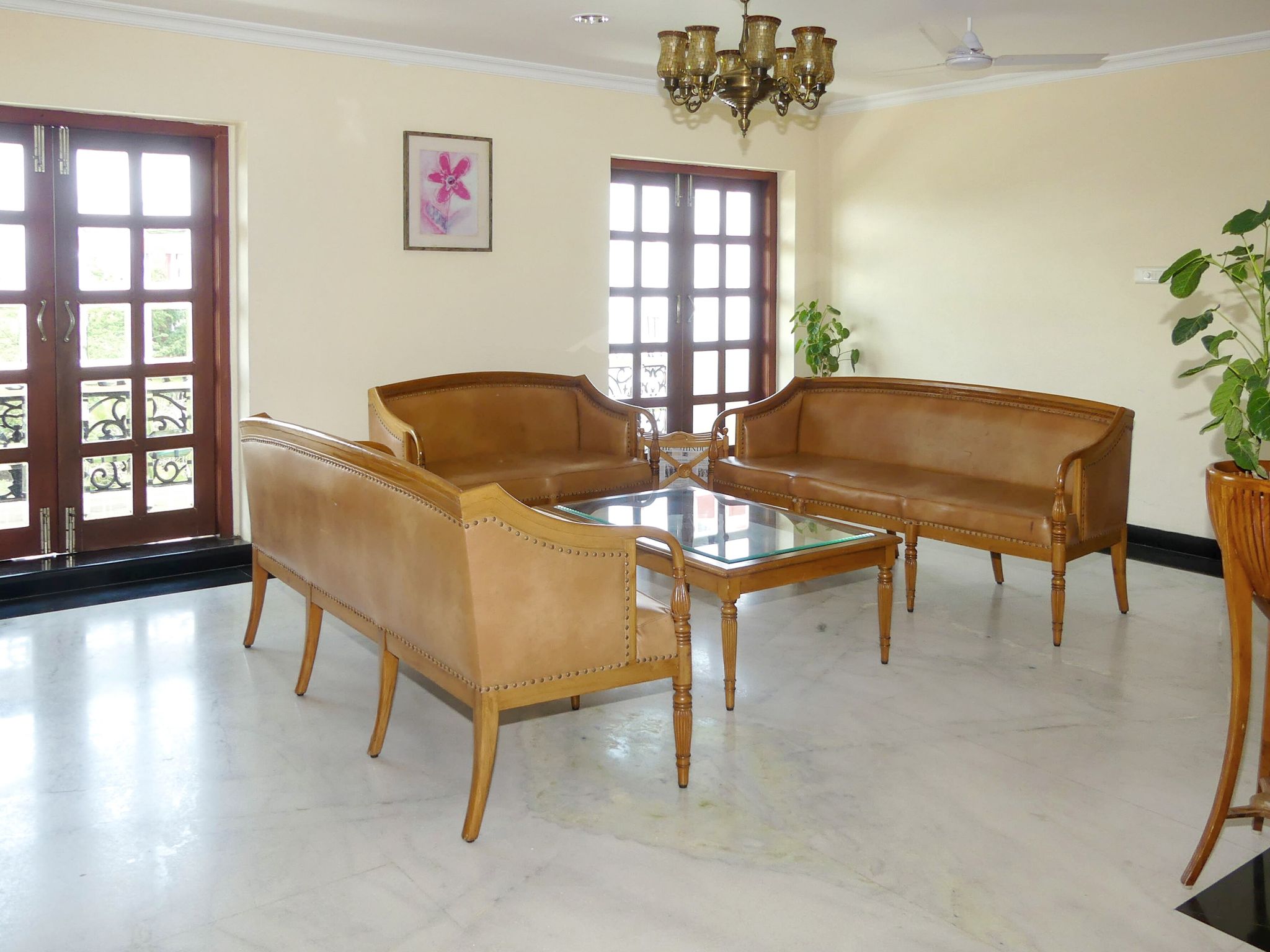 undefined Meenakshi's Sunshine Hotel 3