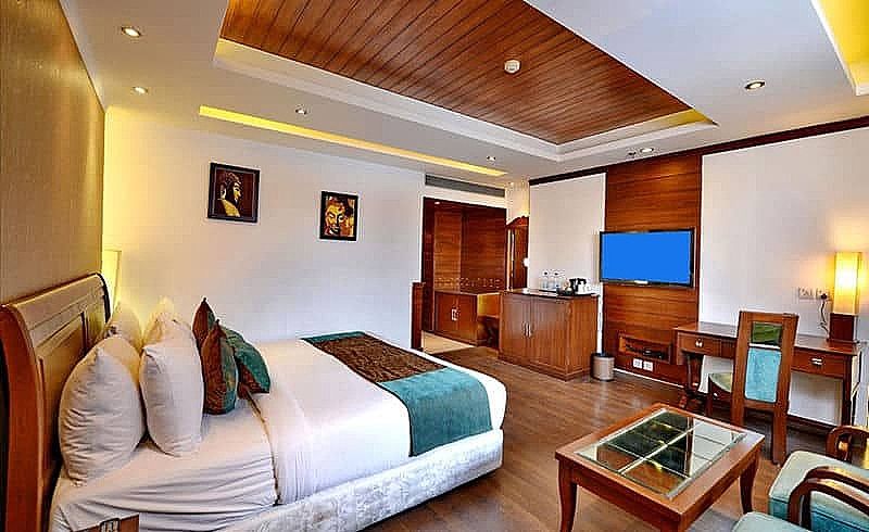 Icon- A Boutique Hotel  Premium Room 5