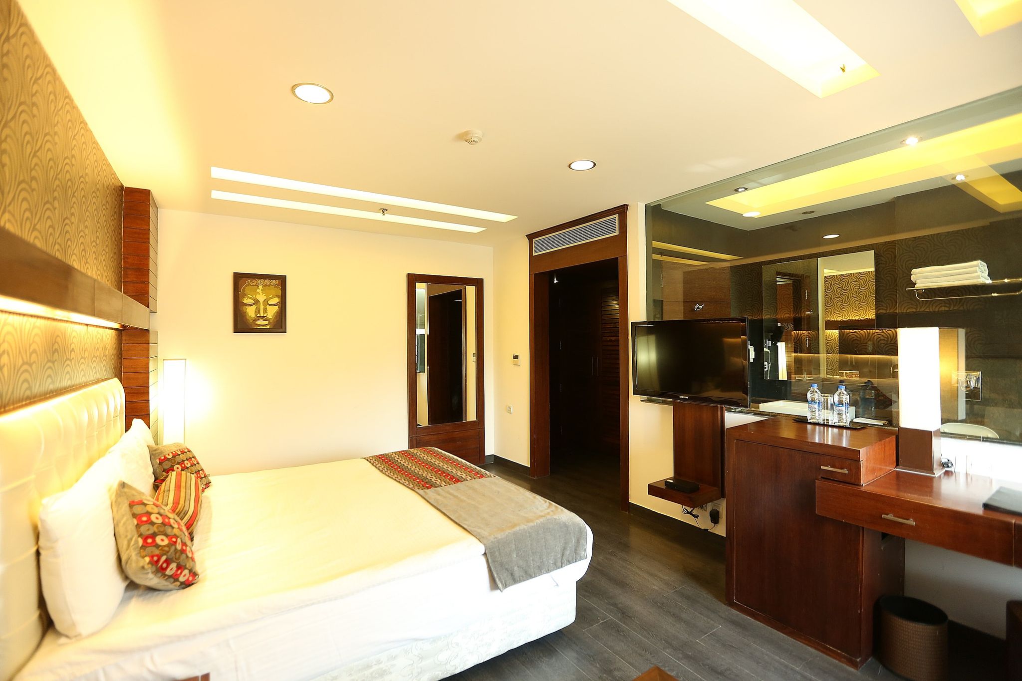 Icon- A Boutique Hotel  Premium Room 2