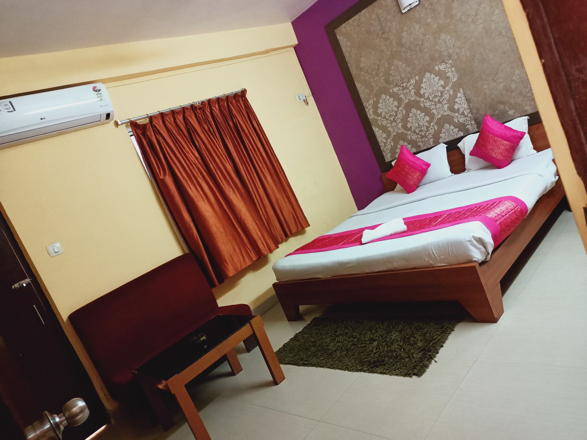 AC Standard Room with Sofa
