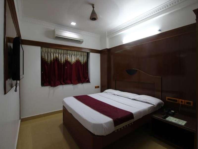 AC Deluxe Double Bed Non Sea Facing