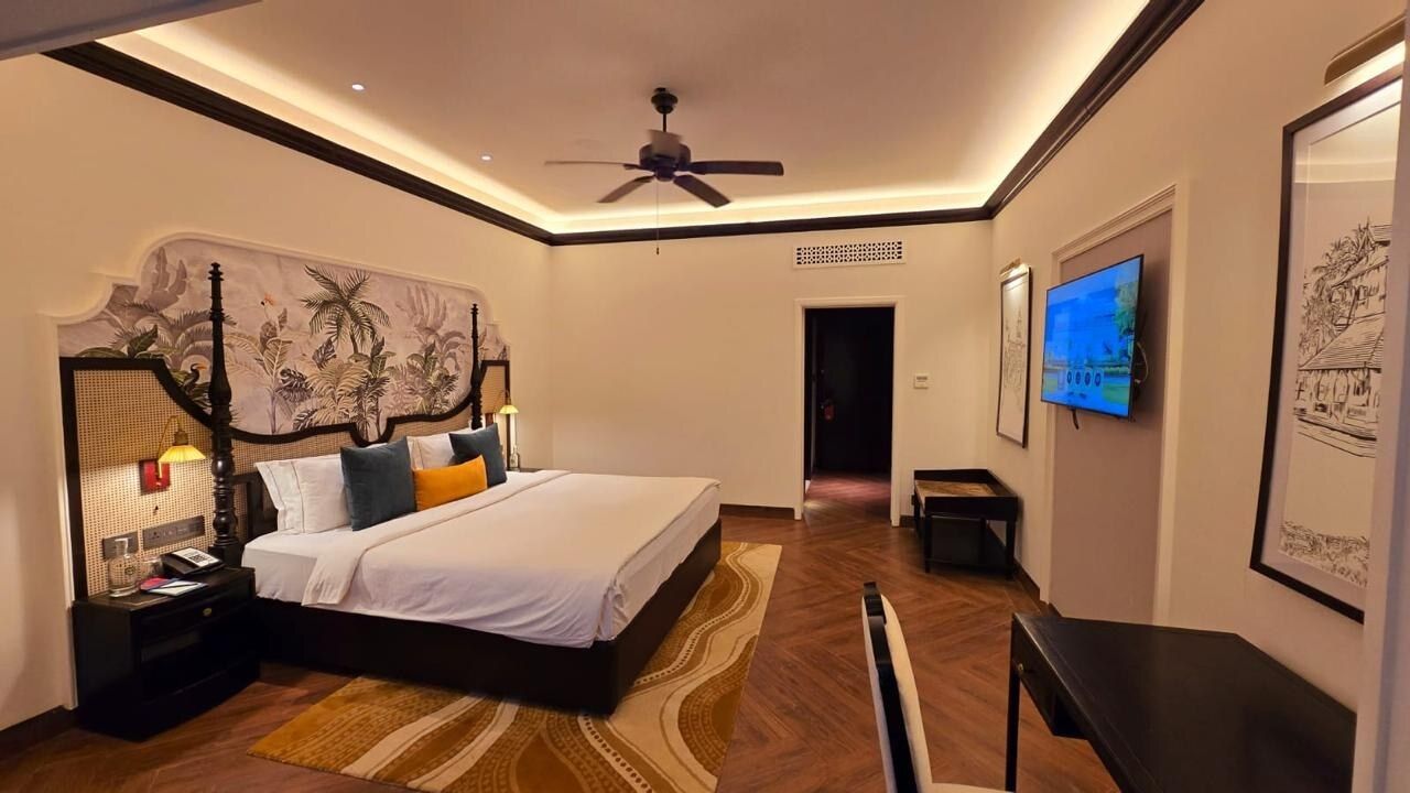 Junior Suite King Bed