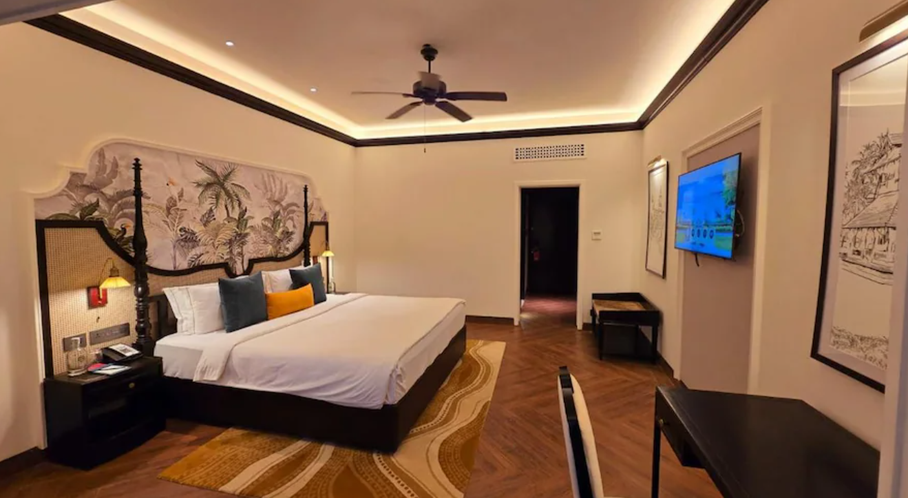 The Gateway Hotel Pasumalai Madurai Standard room Garden View King Bed