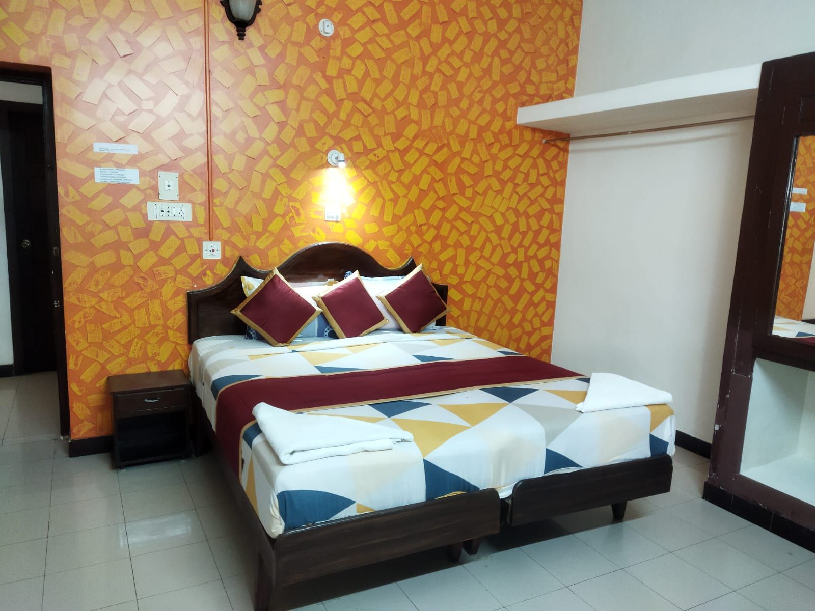 Hotel Moonlight Standard AC Room