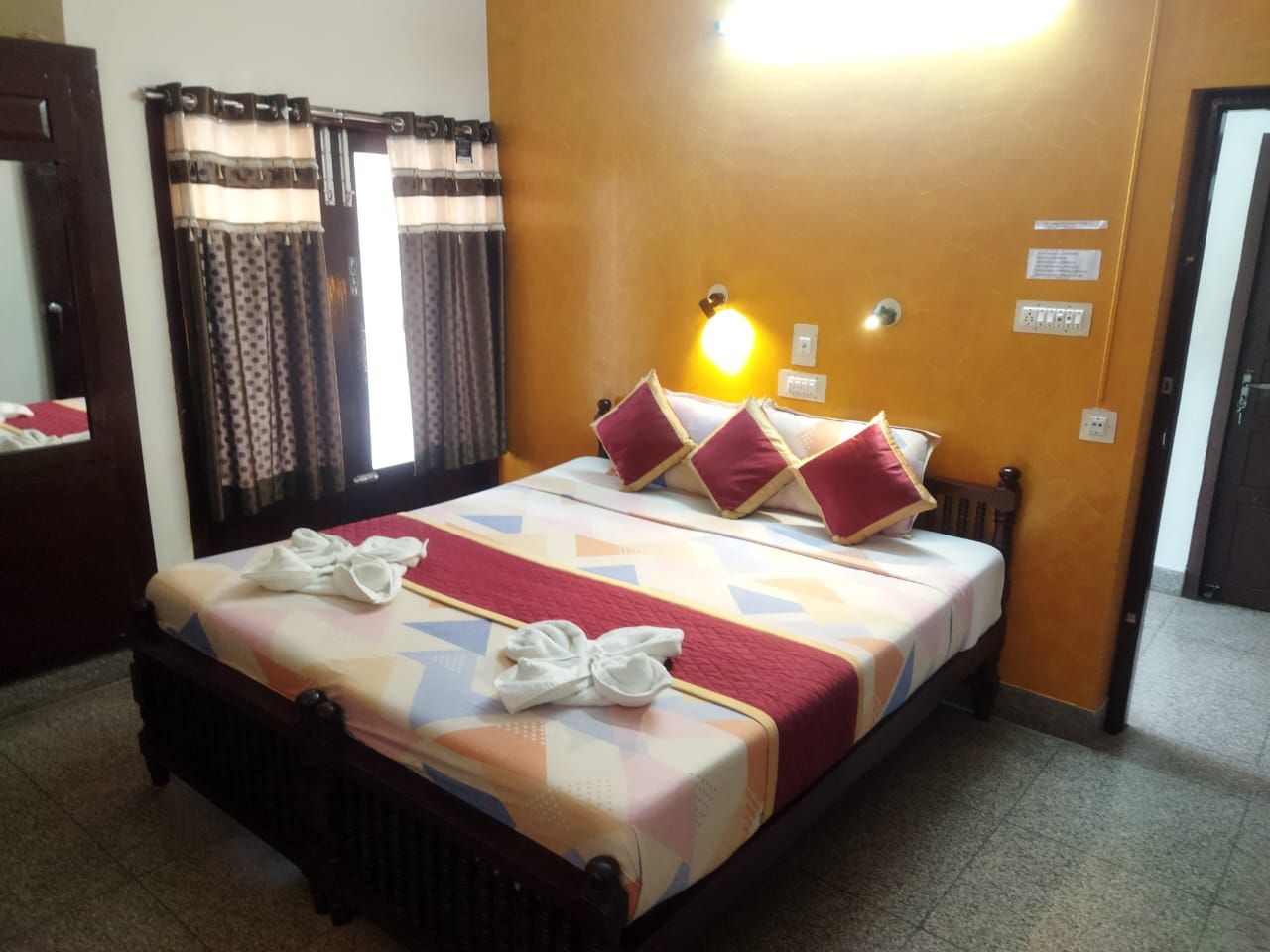 Hotel Moonlight Standard AC Room 2