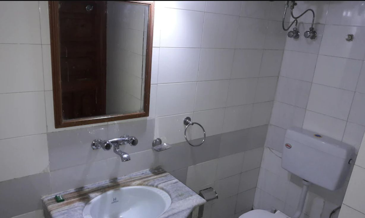 undefined Hotel Royale Plazo 6