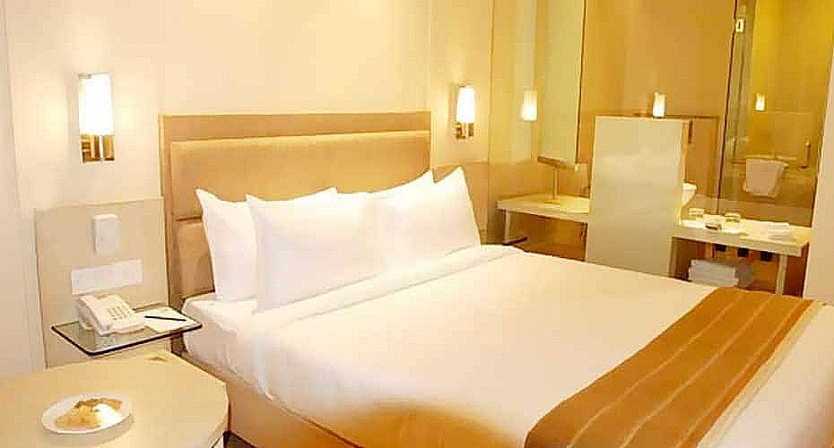 Sarovar Portico Naraina - A Sarovar Hotel Superior Twin room 2