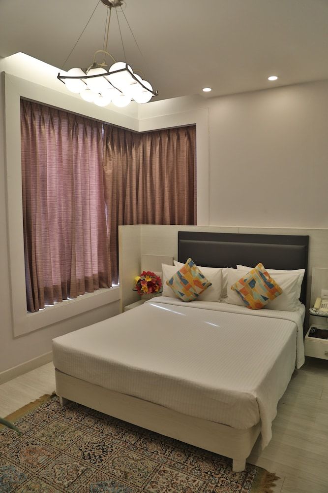 Superior Single Room Adhoc