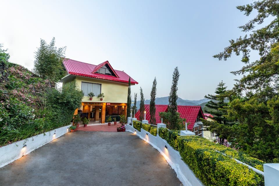 Country_Inn_Maple_Resort_Chail_Exterior_i6u0p1
