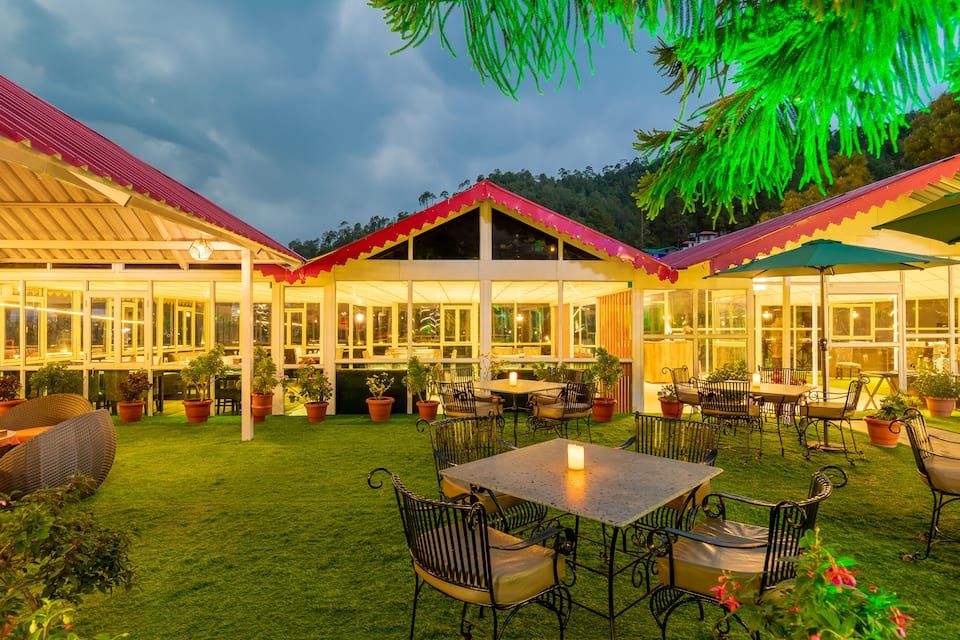 Sky_High_Restaurant_9_ZkPCNZ