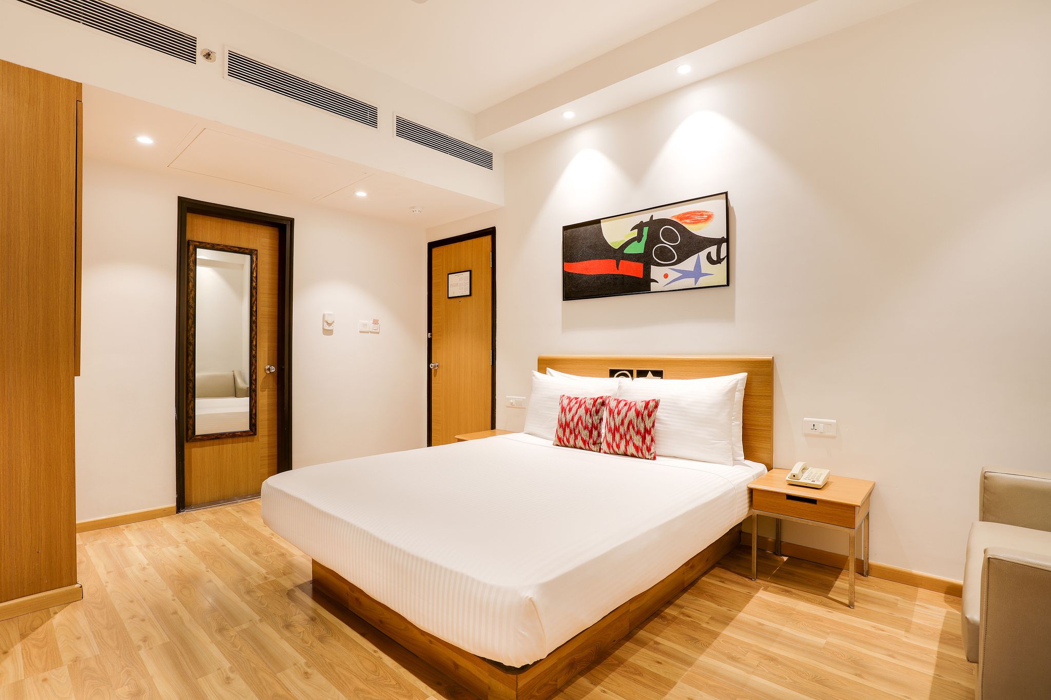 Lemon Tree Hotel, Chandigarh Superior King Room