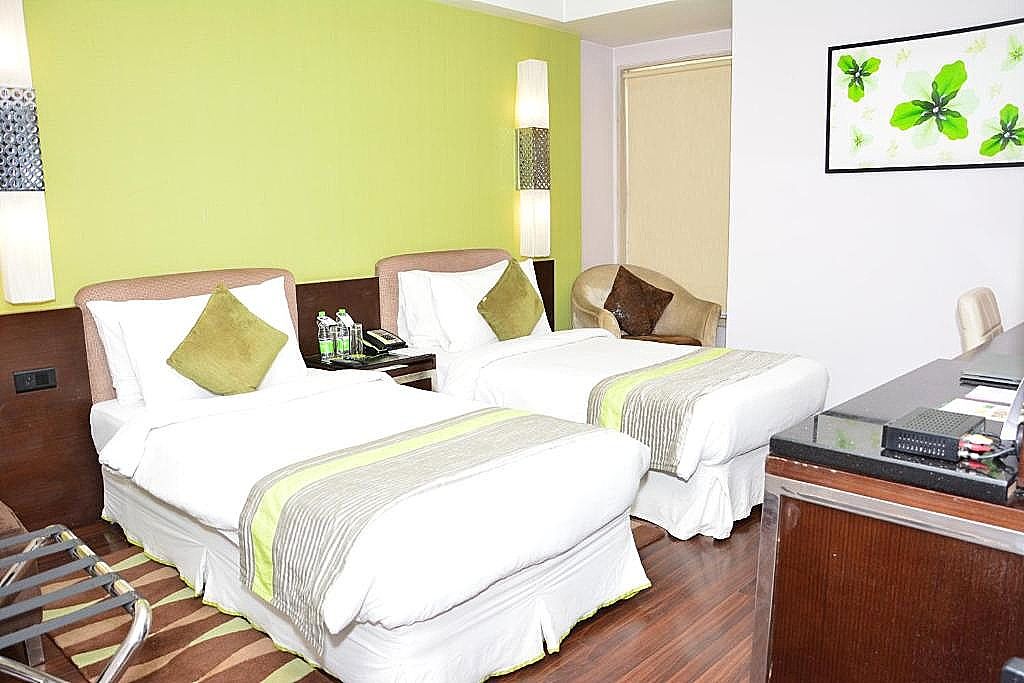 Quality Inn Gurgaon Standard Twin Room