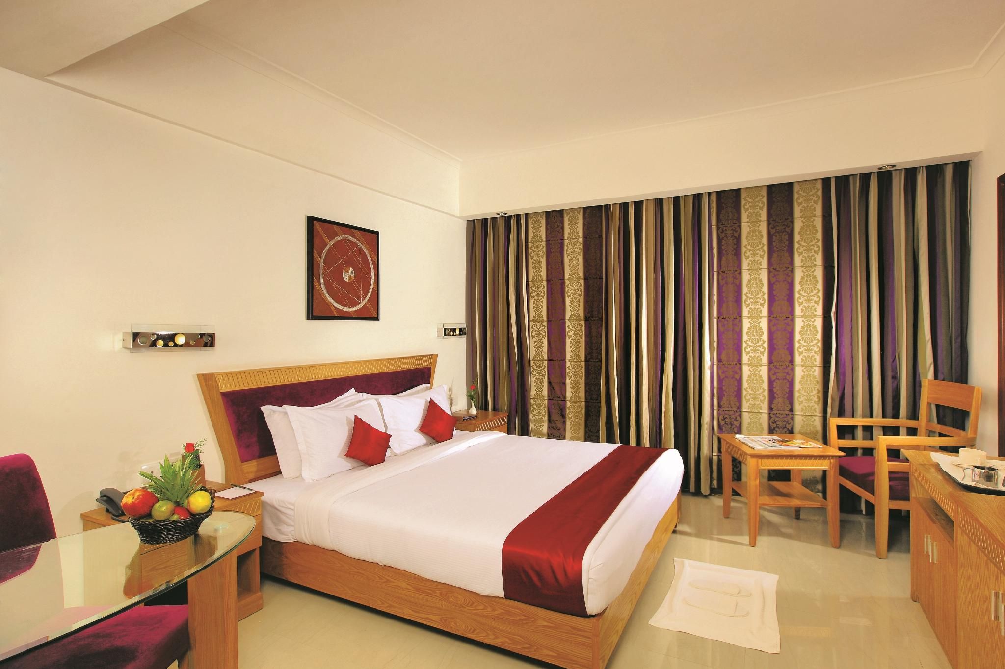 Biverah Hotel & Suites Executive Room 8