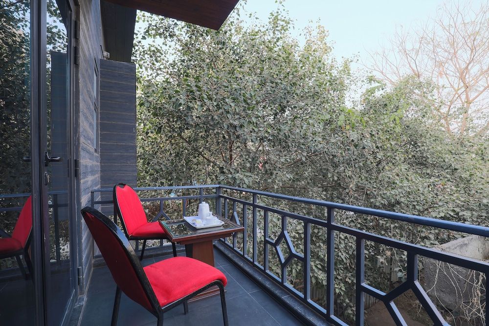 Hotel Bluestone (Nehru Place) by The Cosy Hotels Standard Room 10