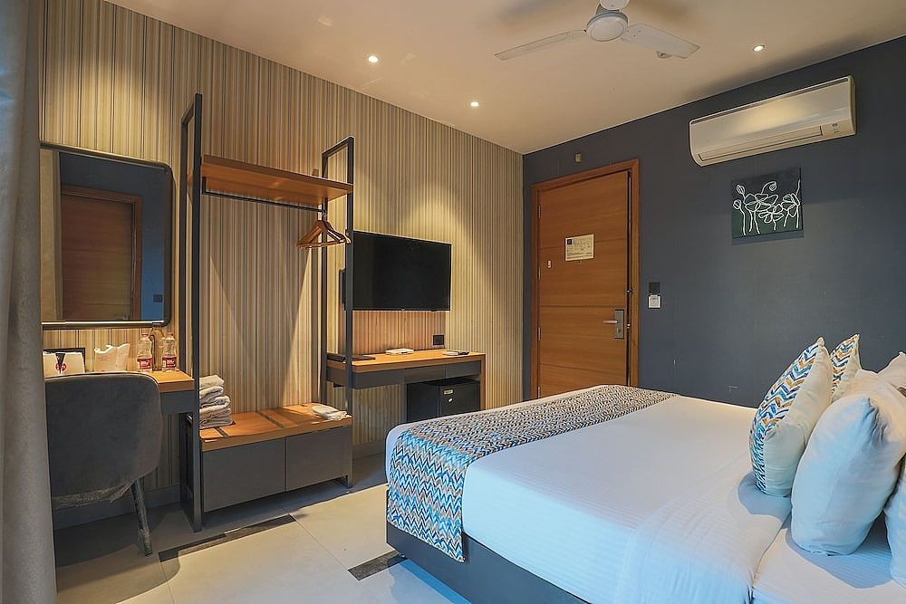 Hotel Bluestone (Nehru Place) by The Cosy Hotels Standard Room 2