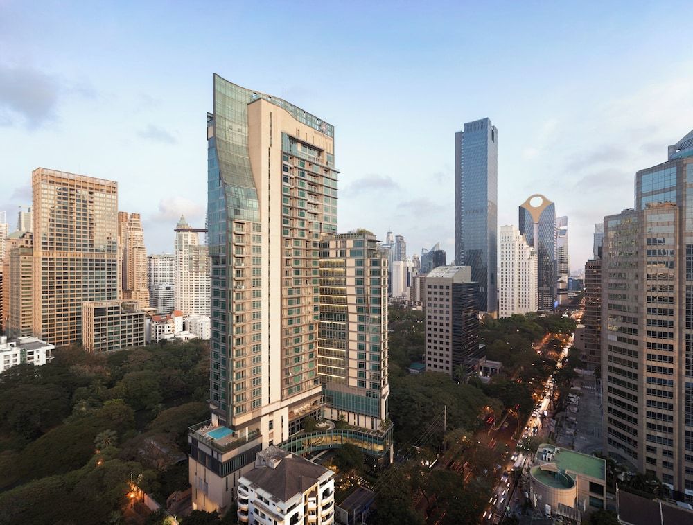 undefined Oriental Residence Bangkok 9