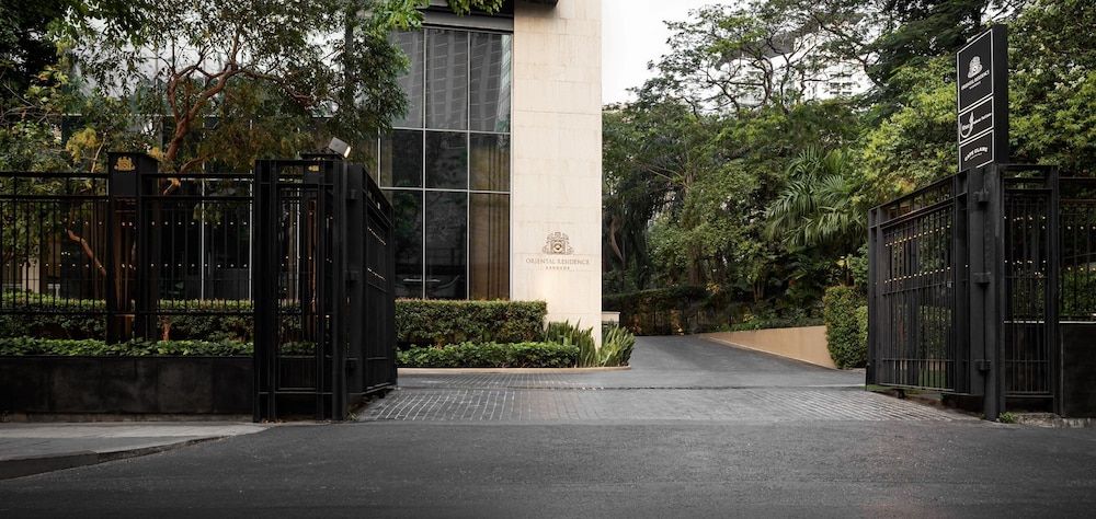undefined Oriental Residence Bangkok 8