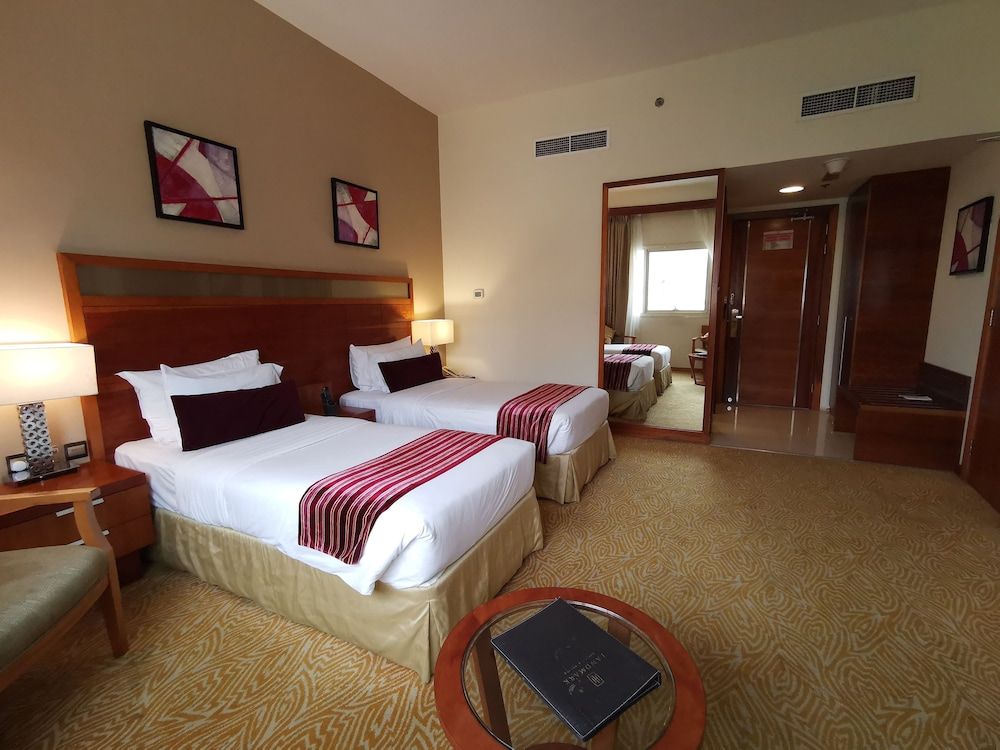 Landmark Grand Hotel Standard Twin Room 3