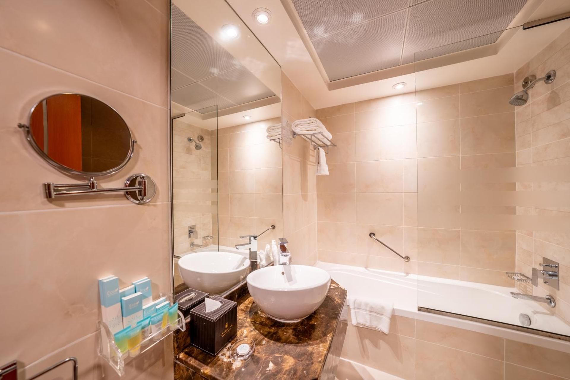 undefined Landmark Grand Hotel 7