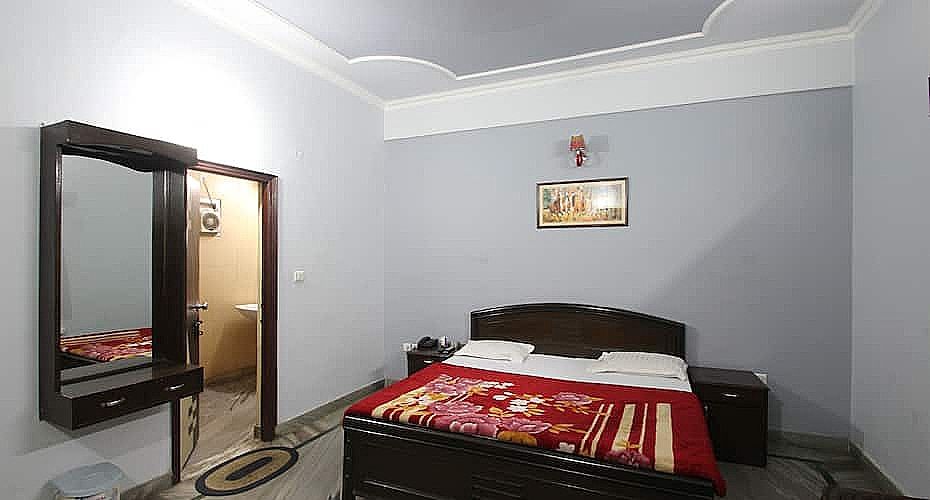 deluxe room