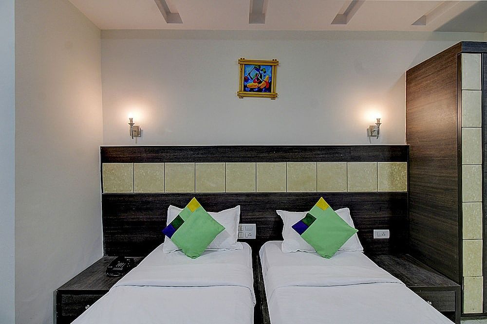 Treebo Shembekars Inn Standard Double Room