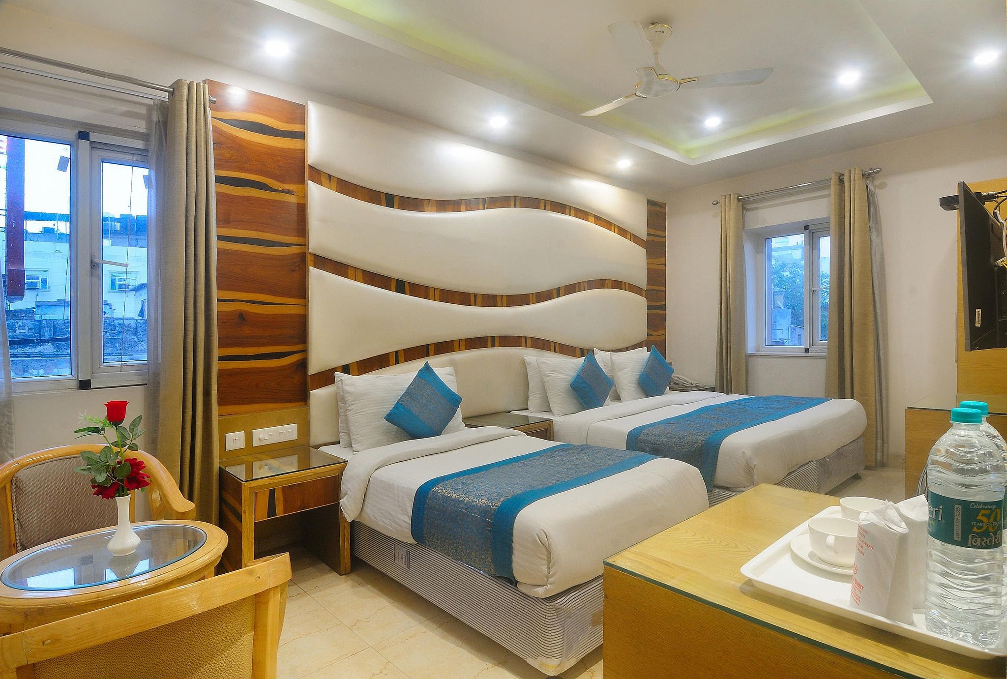 undefined Hotel The Gold Regency 8
