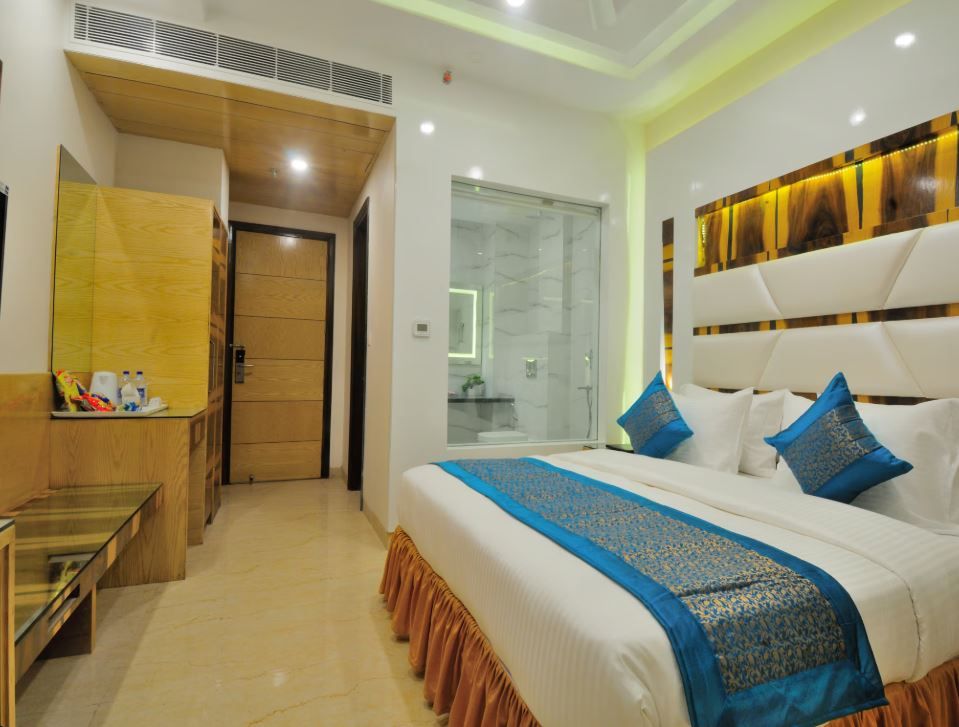 undefined Hotel The Gold Regency 7