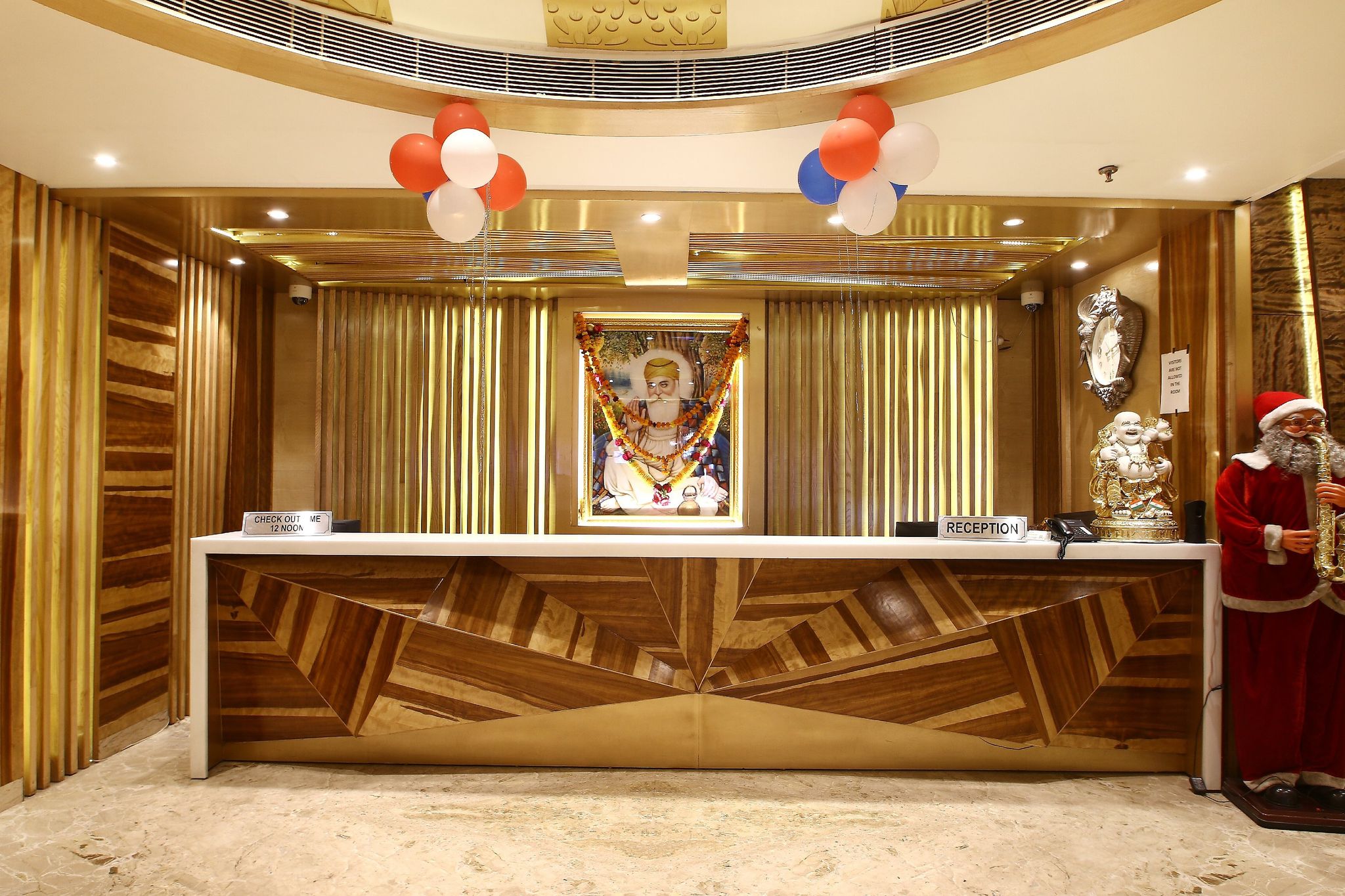 undefined Hotel The Gold Regency 4