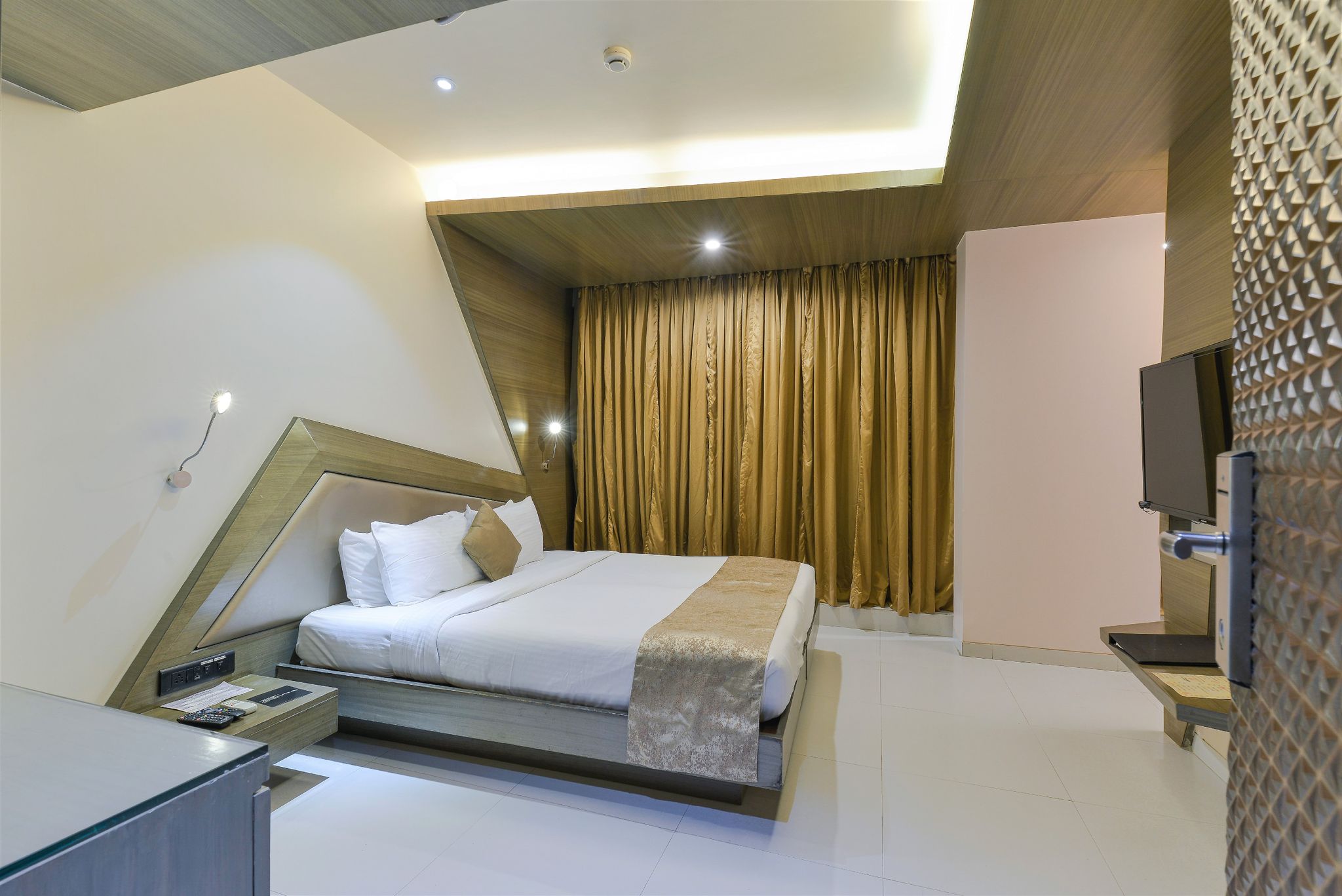 Premium Room with Grand Bathtub