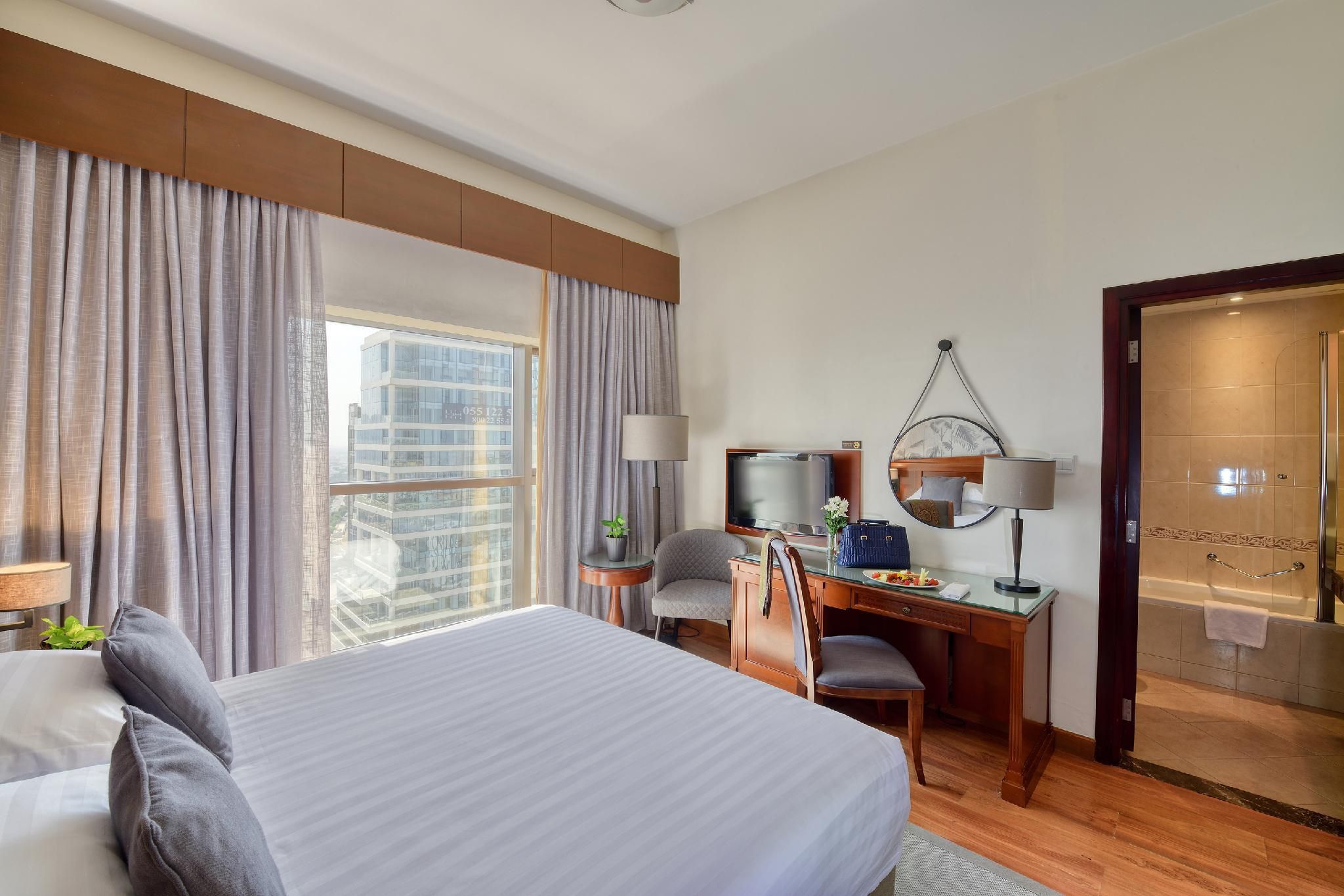 Majestic City Retreat Hotel Economy Double Non-Smoking