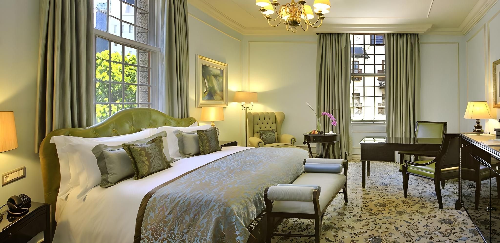 undefined Taj Cape Town 8