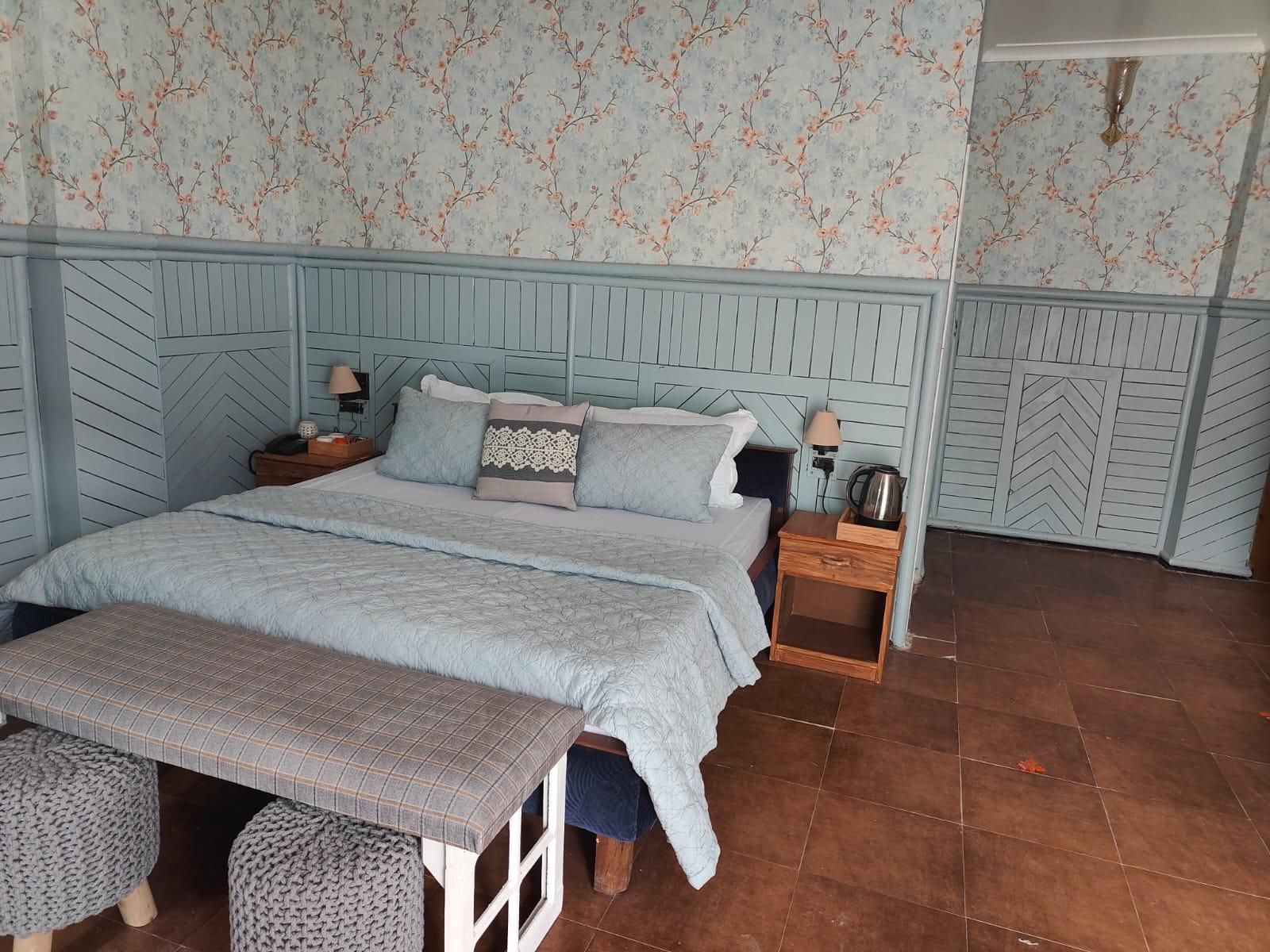 Super Deluxe Room
