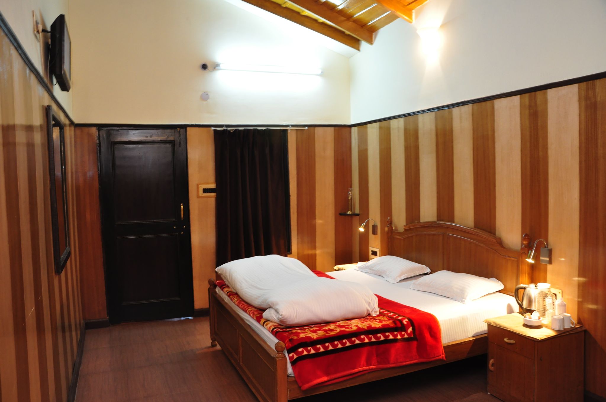 Ashoka's Naini Chalet Resort Standard Room (Non View) 2