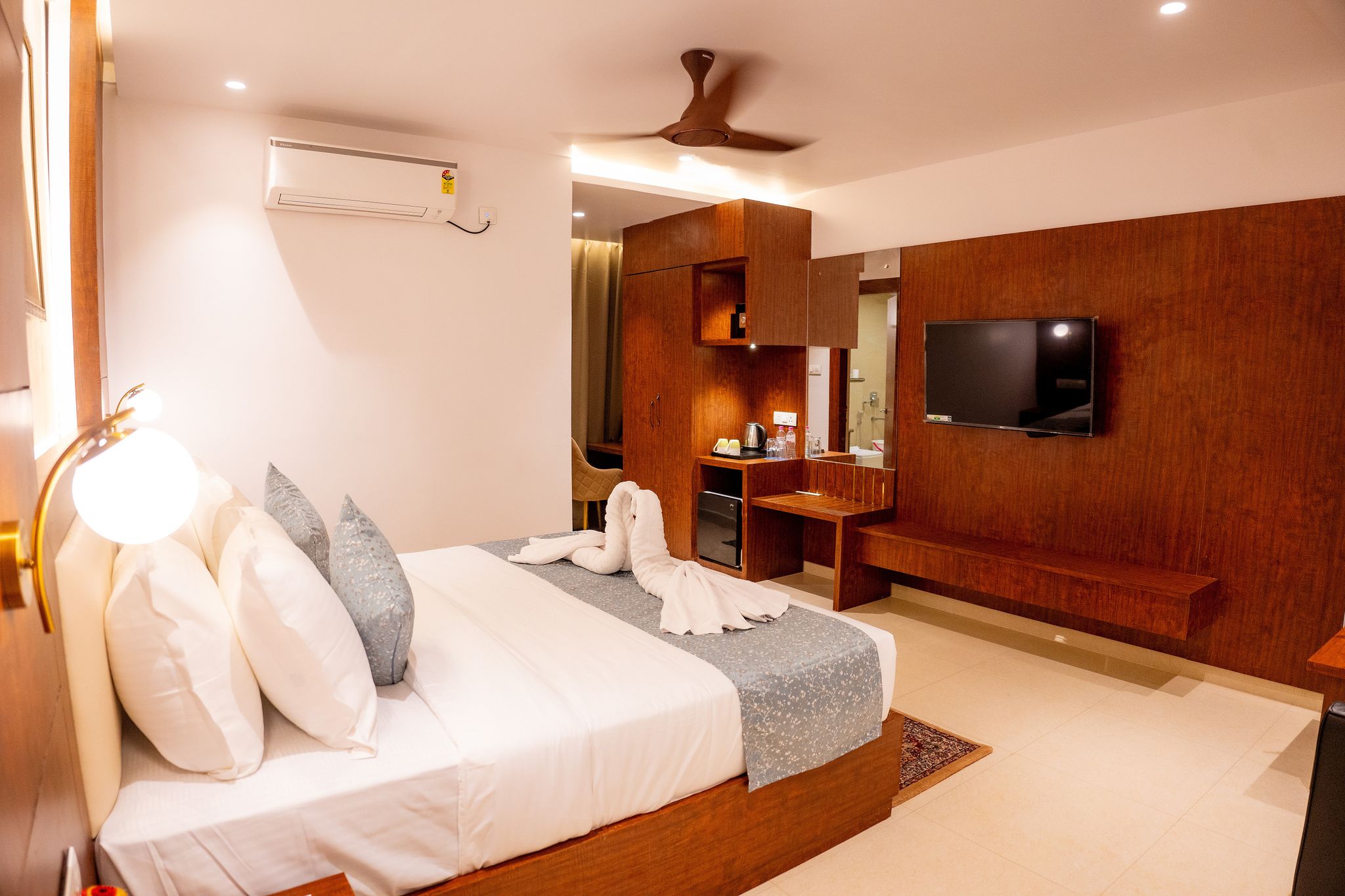 Premium King Room