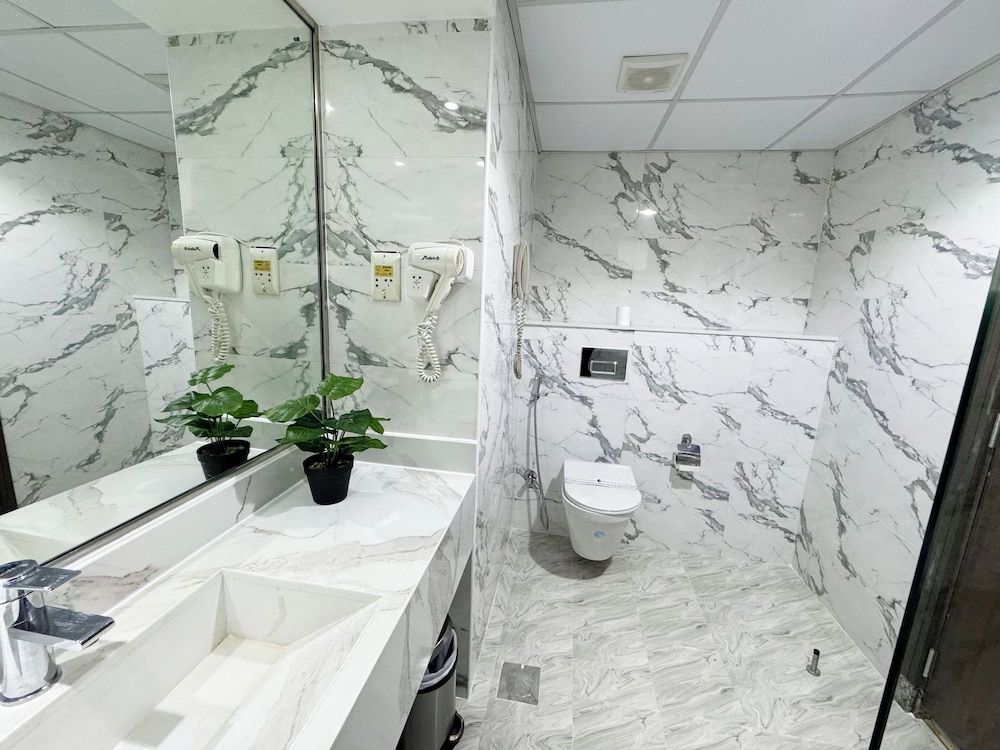 Fortune Plaza Hotel Deluxe Double or Twin Room 20