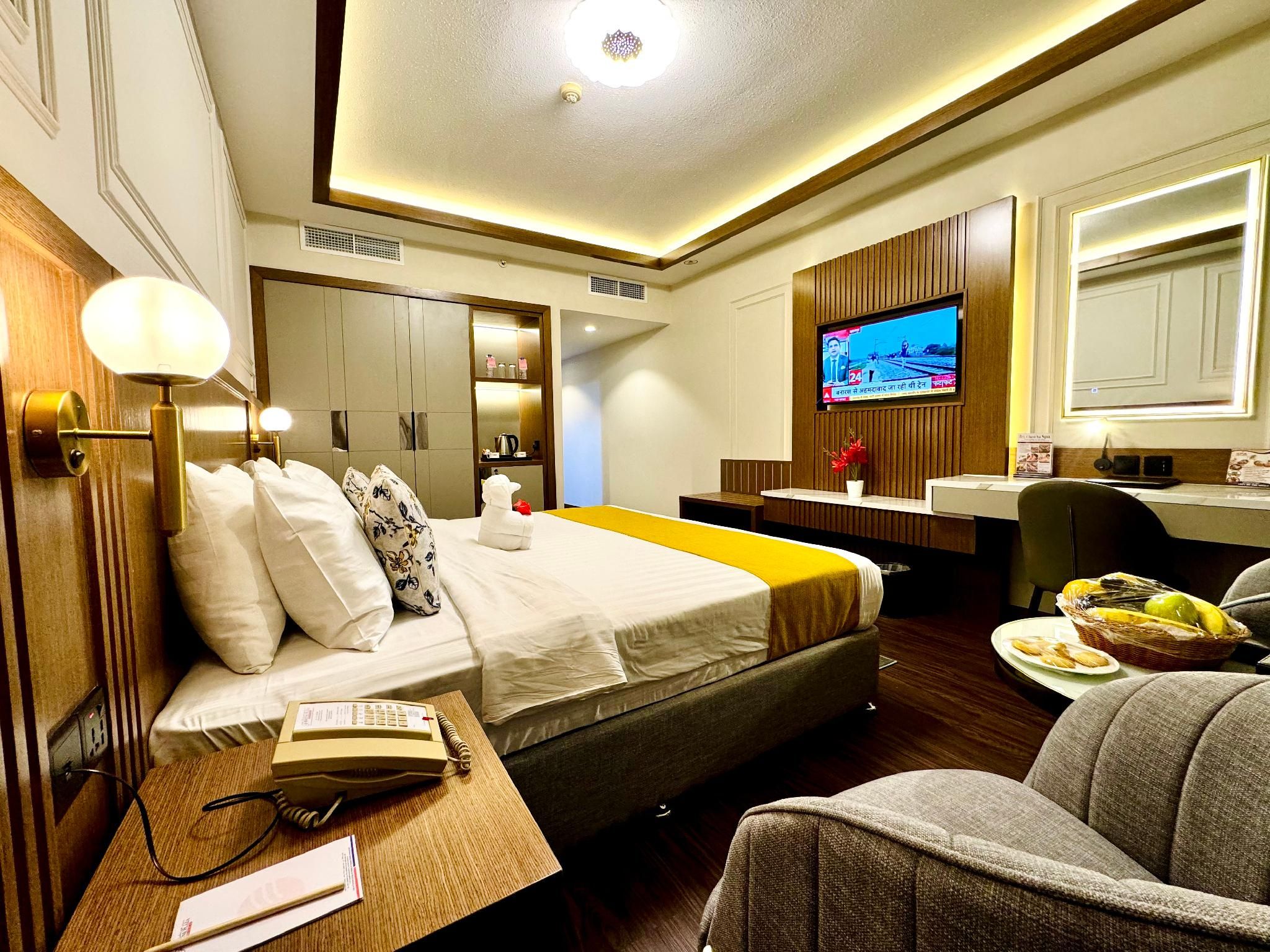 Fortune Plaza Hotel Deluxe 14