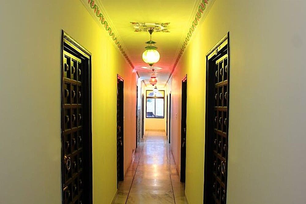 Hotel Mahima Palace