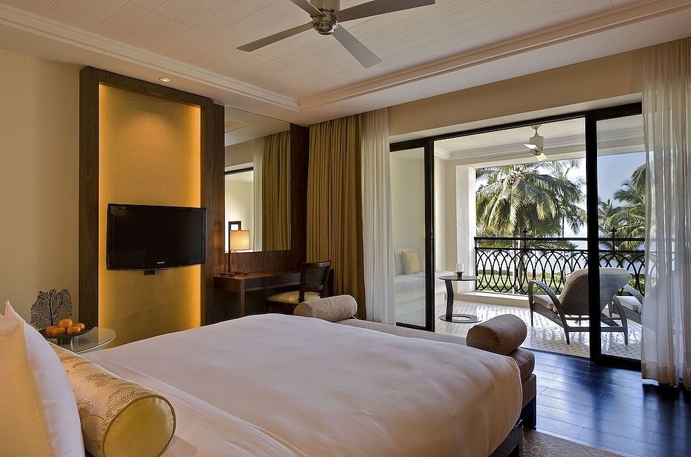 Grand Hyatt Goa Room, 1 King Bed, Balcony, Garden View 3