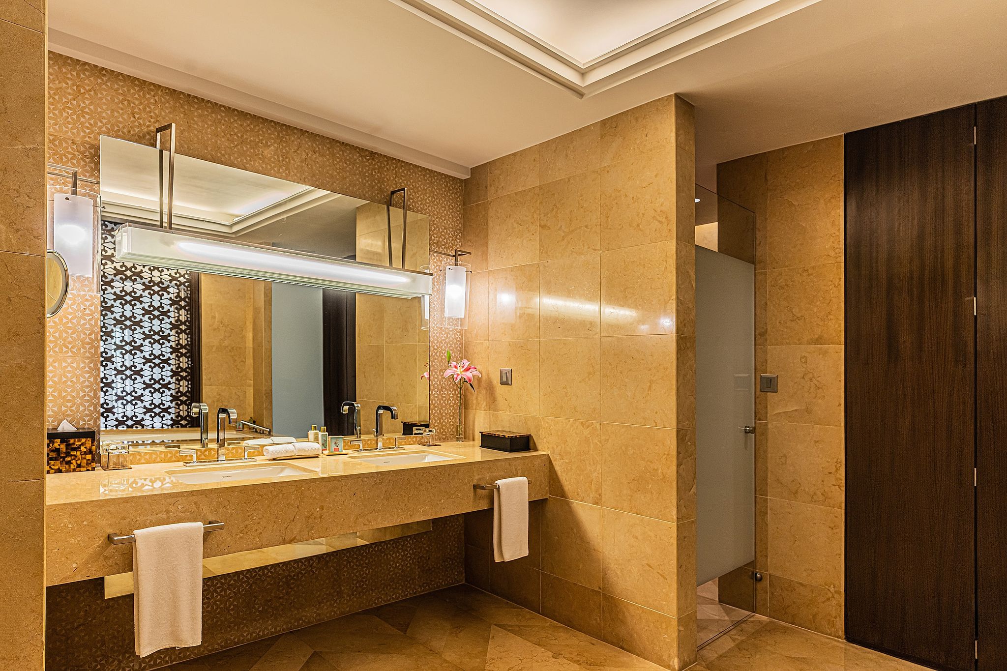 Grand Hyatt Goa Room, 1 King Bed, Balcony, Garden View 7