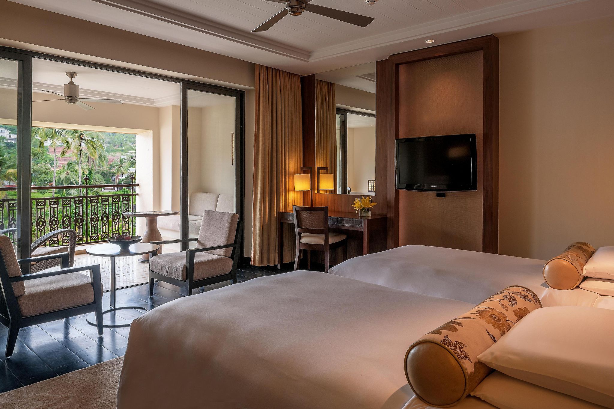 Grand Hyatt Goa Room, 2 Twin Beds, Balcony, Garden View 5
