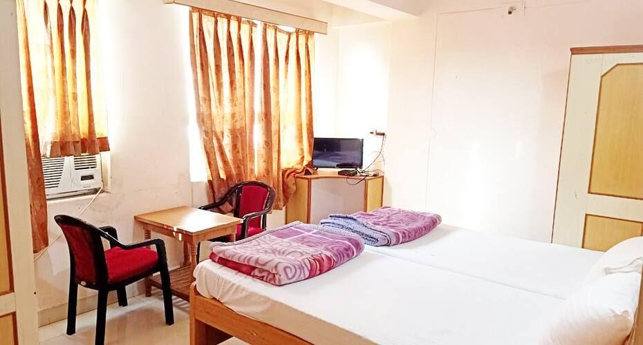 Hotel Rajdhani Plaza