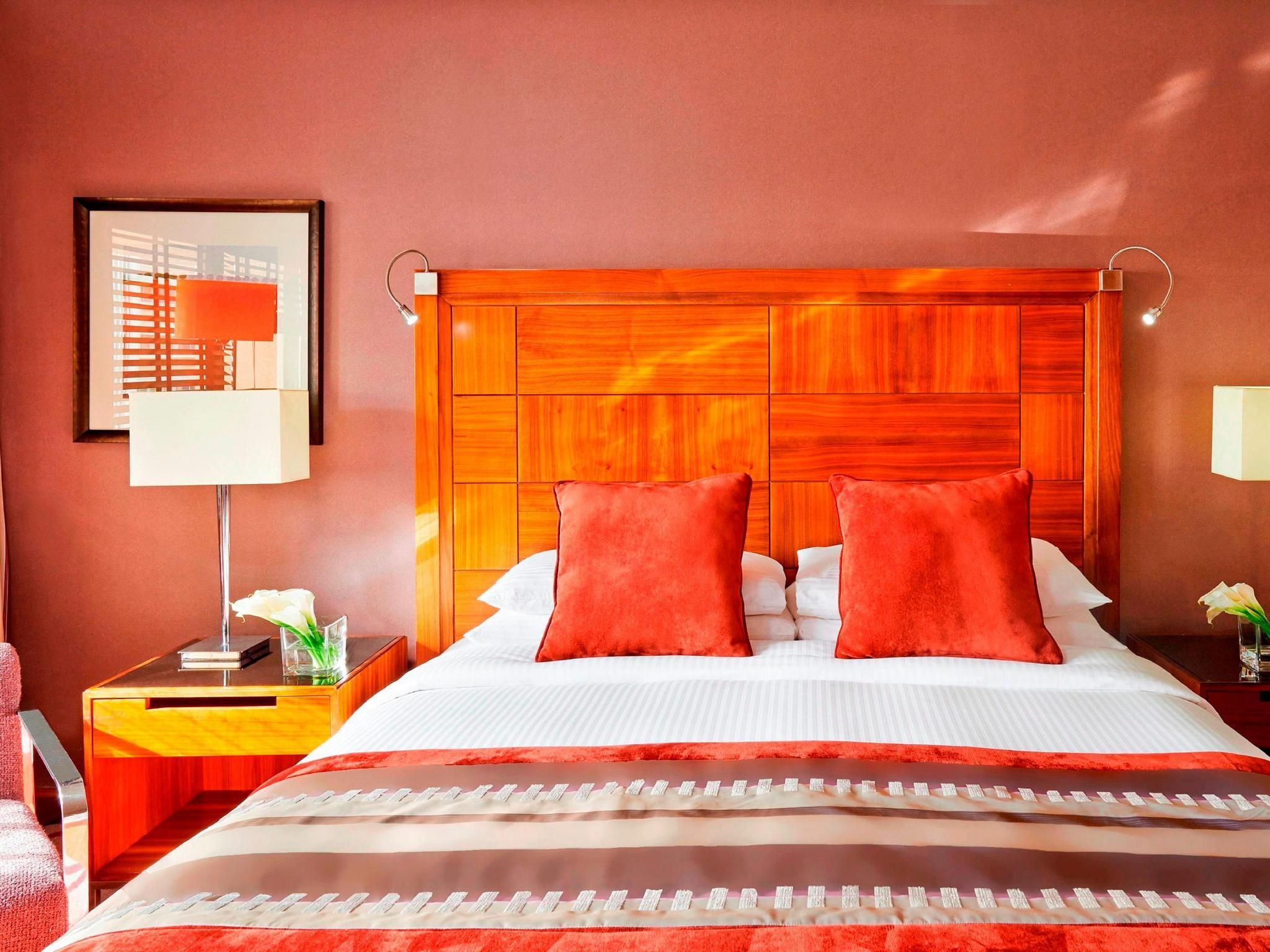 1 King Standard Smoking