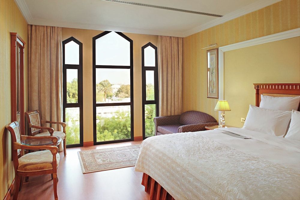 Standard Room, 1 King Bed with Sofa bed, Non Smoking