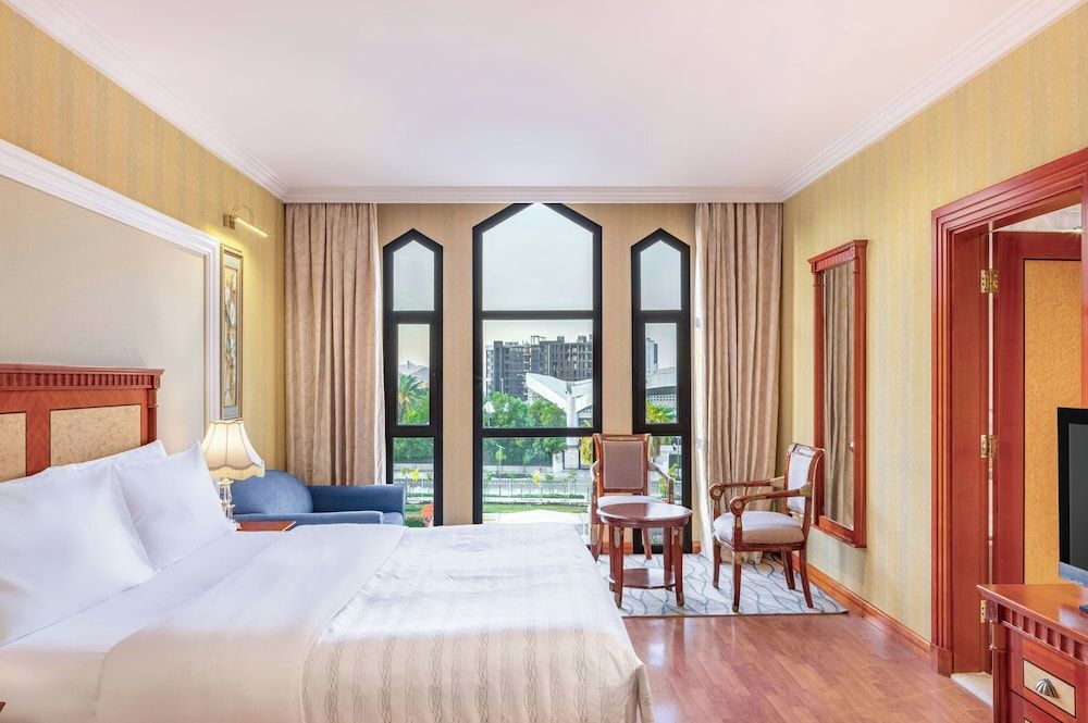 Standard Room, 1 King Bed with Sofa bed, Non Smoking
