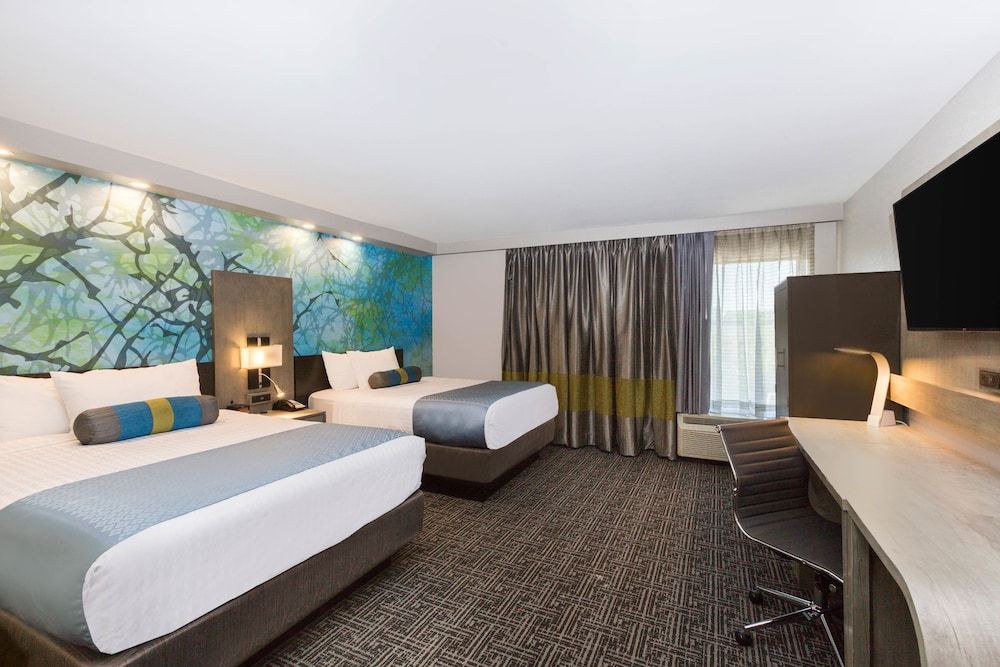 Room, 2 Queen Beds, Non Smoking