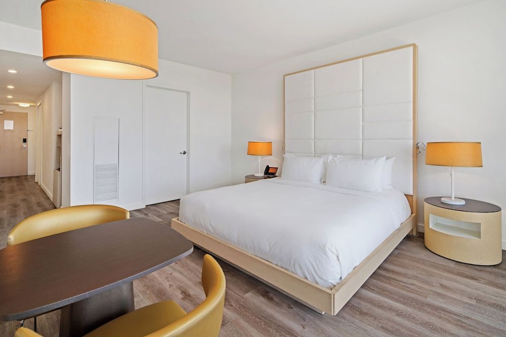 undefined The Grayson Miami Downtown 10