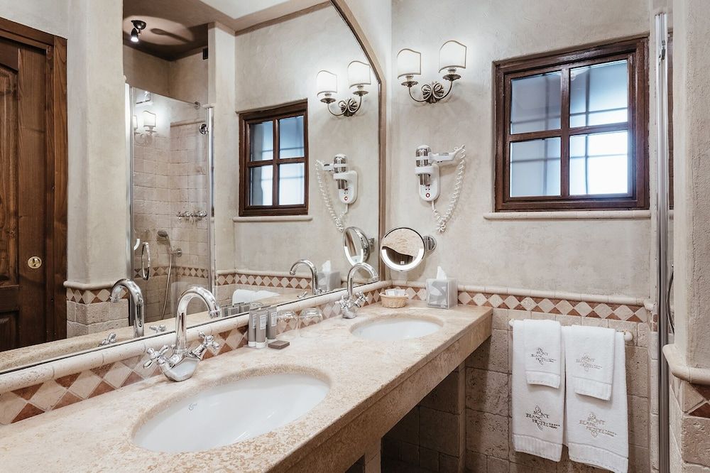 RELAIS MONT BLANC Junior Suite Deluxe 2