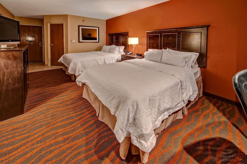 Room, 2 Queen Beds, Accessible, Non Smoking