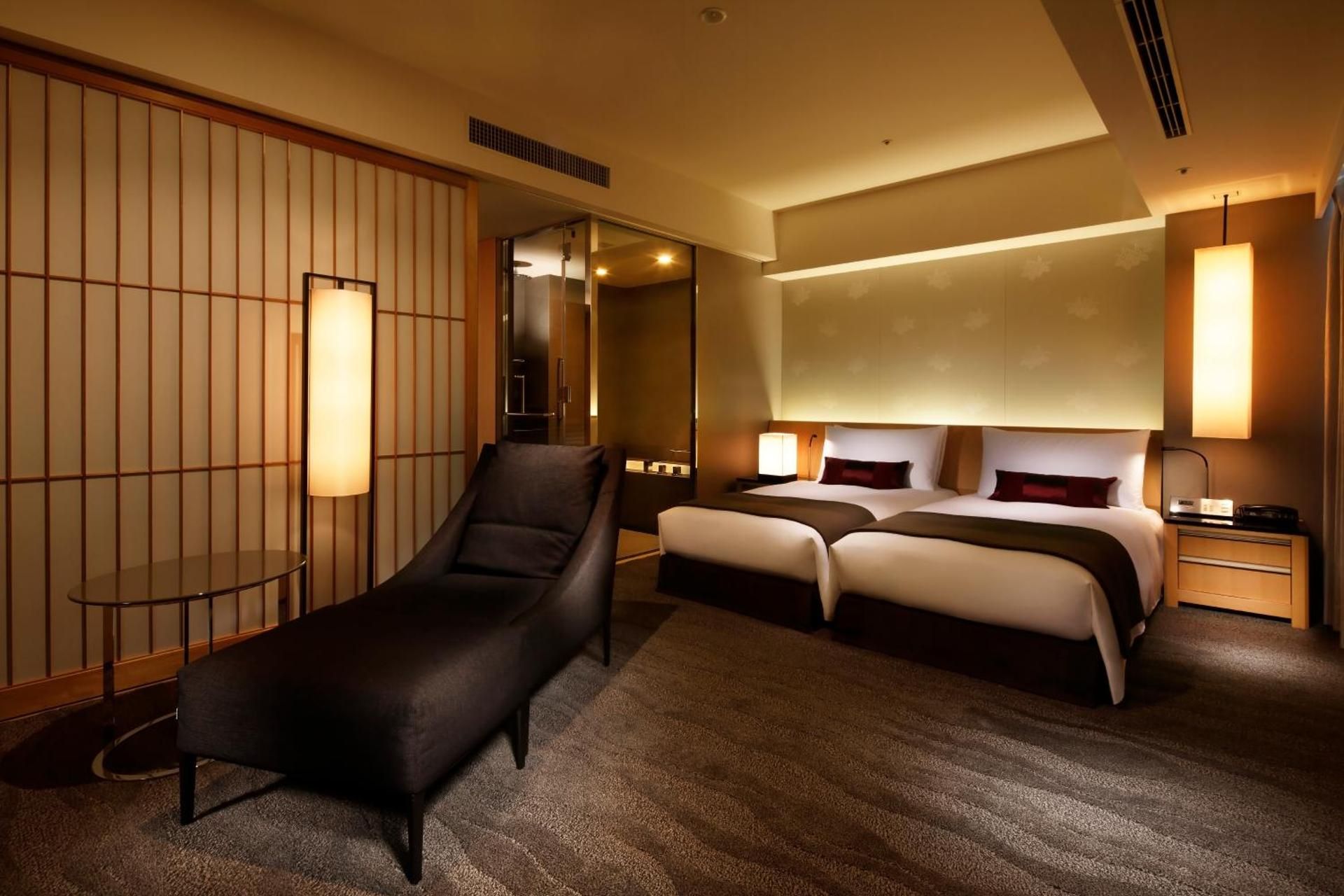 Executive Suite with Twin Bed - Non-Smoking
